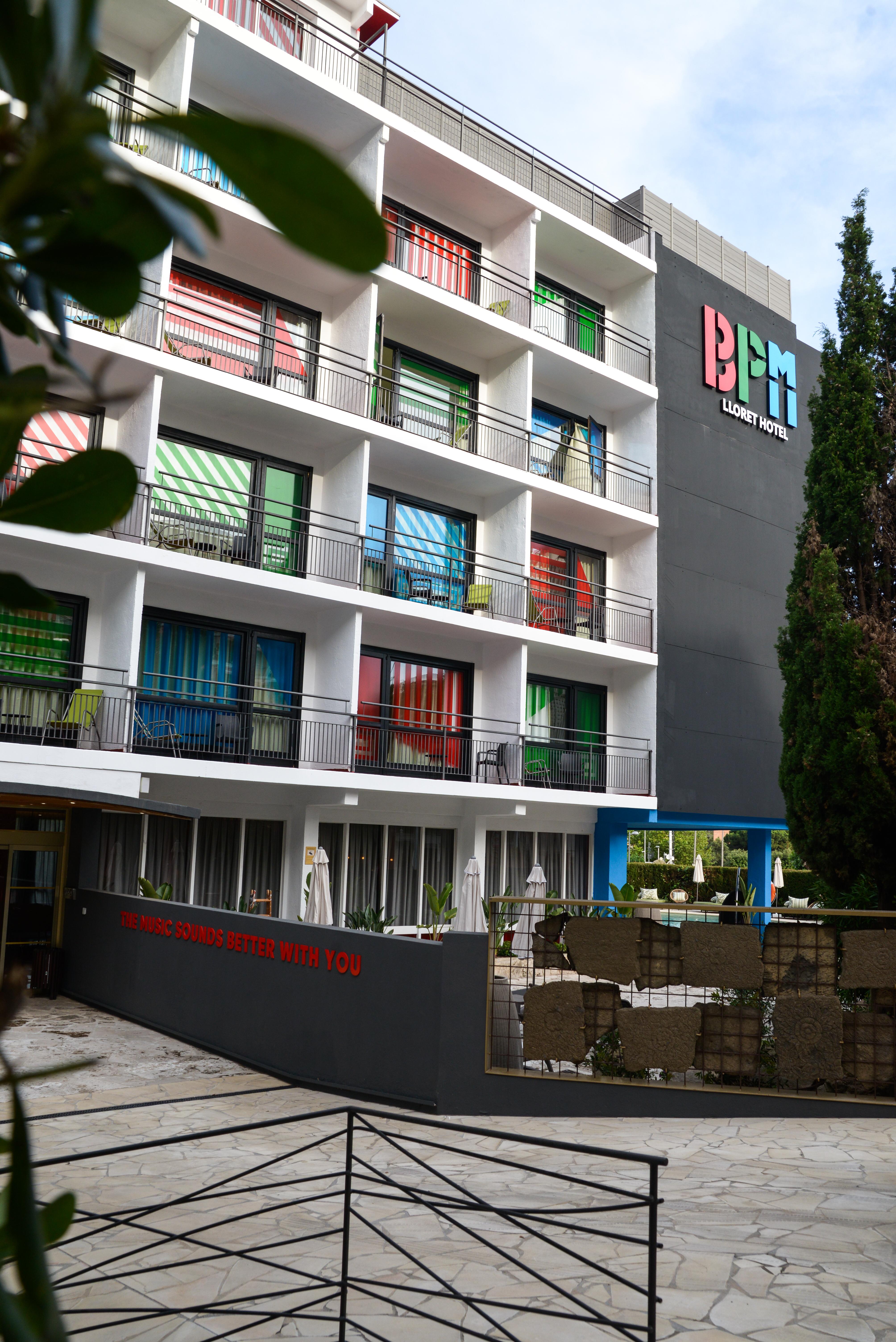 Lloret Vibe Affiliated By Fergus (Adults Only) Lloret de Mar Eksteriør bilde